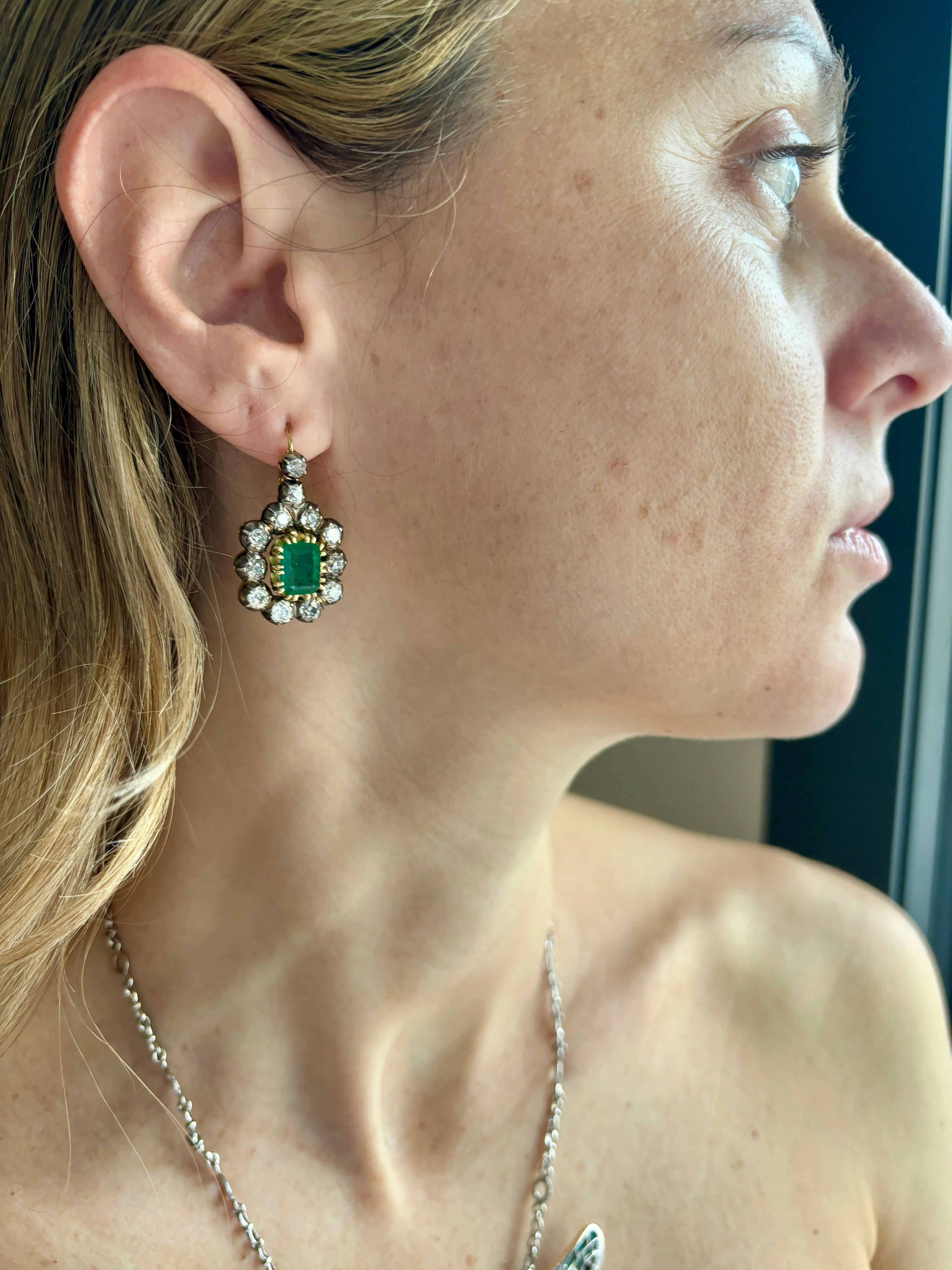 Victorian Certificate Emerald Diamond Gold Drop Earrings, 1900s